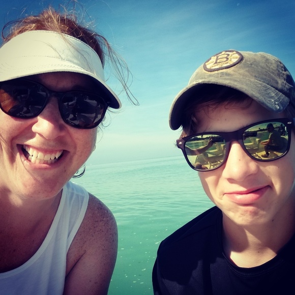 Meet Your Posher - Picture 1 of 7